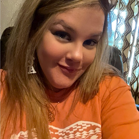 Meet your Posher, Samantha - Picture 4 of 4